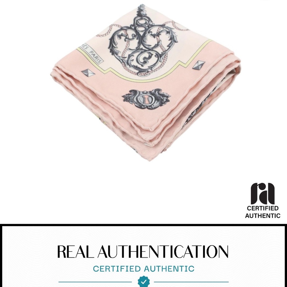 Hermès Pink Silk Scarf - Picture 2 of 6